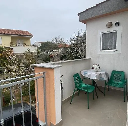 Tonica Gostinjska kuća Krk Town